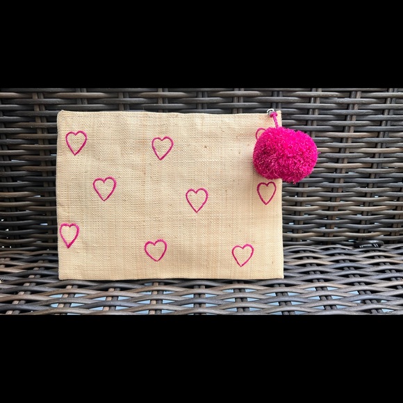 Mar Y Sol Raffia coated straw Clutch in Camel Straw with Pink Embroidered Hearts - Picture 2 of 7